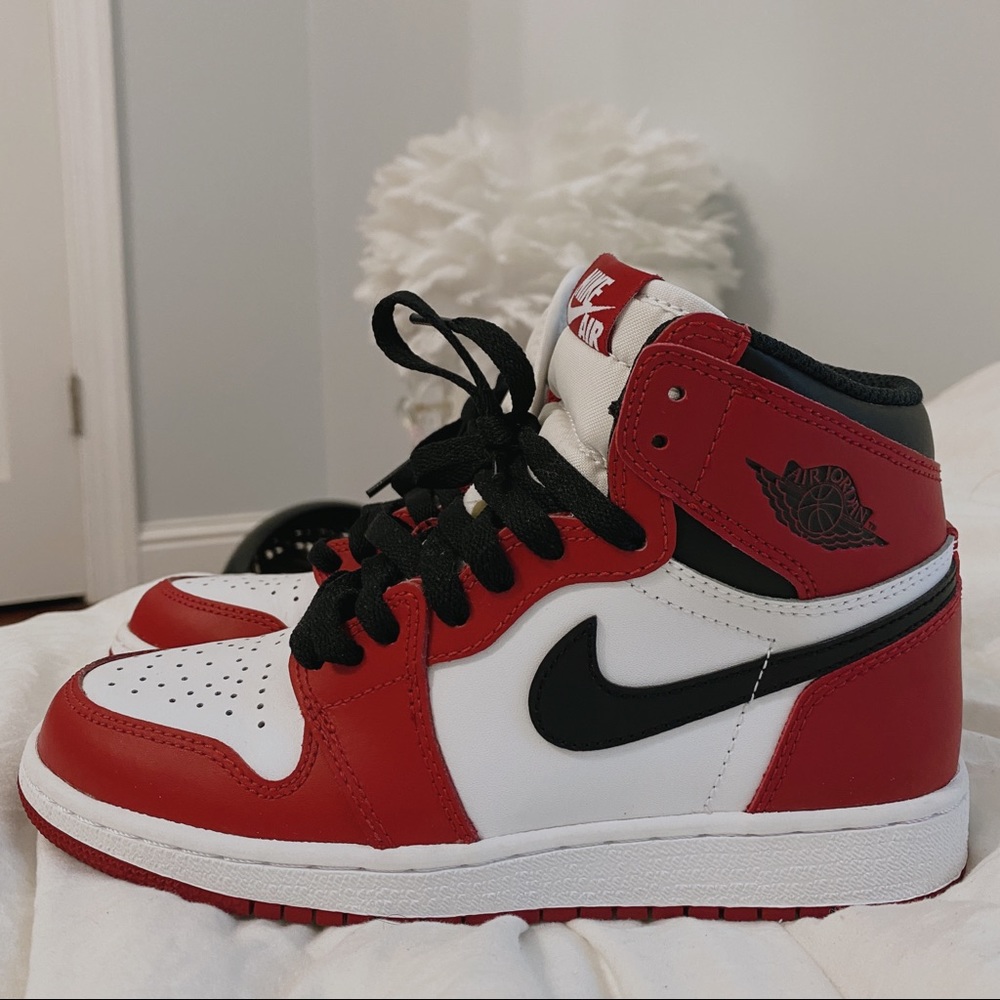 Air jordan 1 retro high chicago 2015
